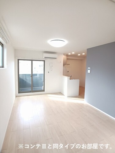 居室・リビング　同タイプ