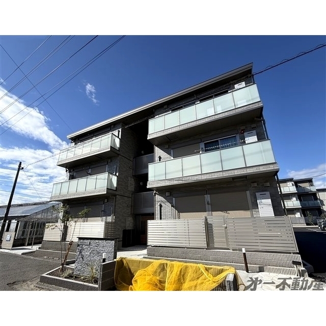 エントランス　建物外観