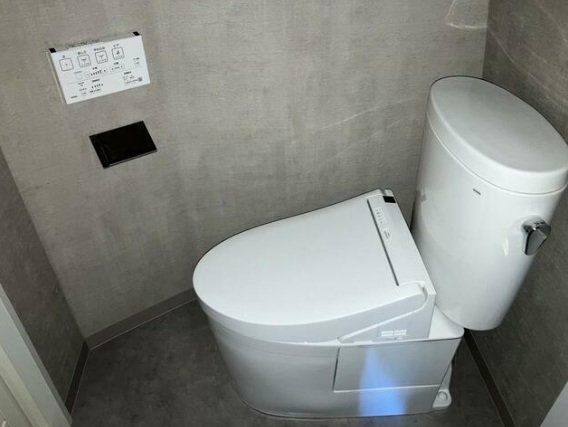 トイレ　別部屋参考写真