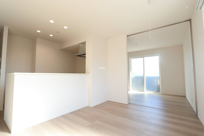 居室・リビング　※別部屋写真です