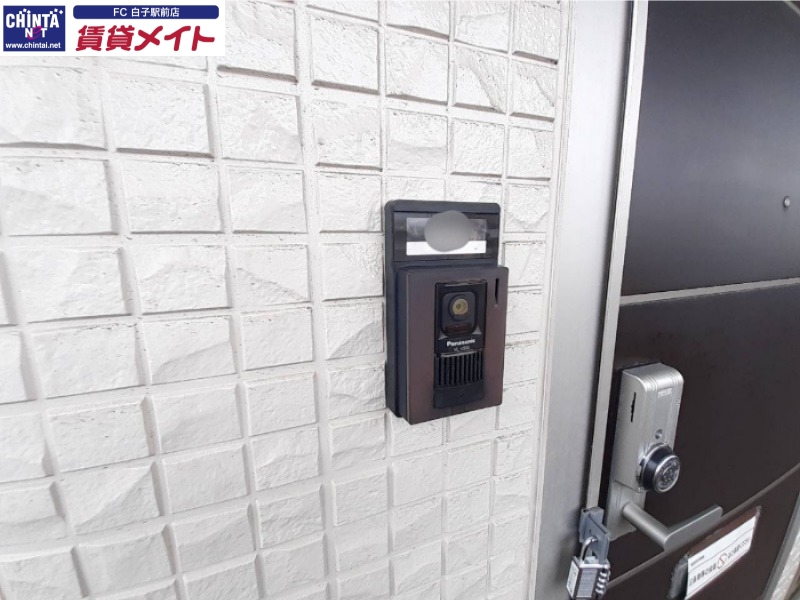 セキュリティ　同型参考写真