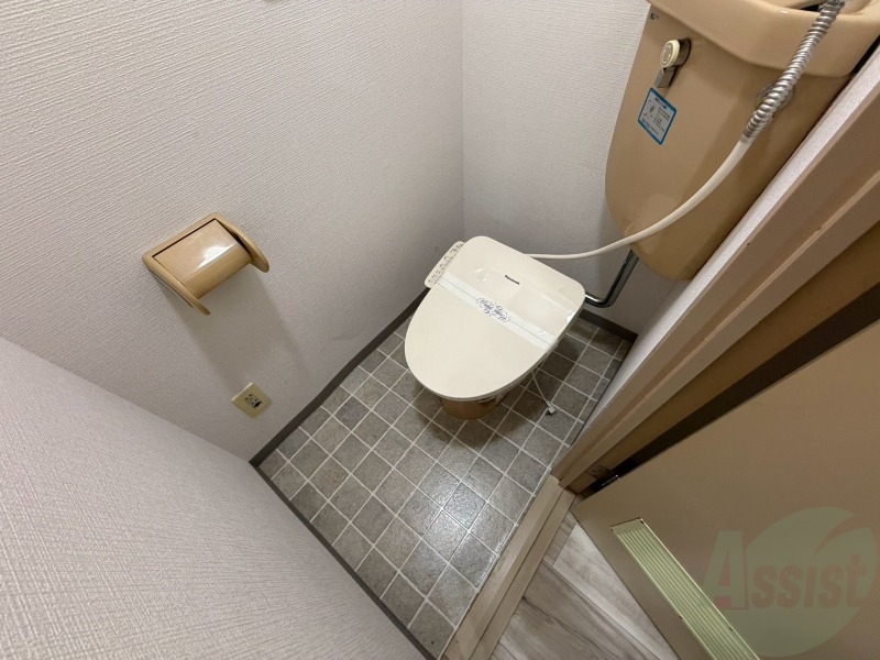 トイレ　バス・トイレ別でお掃除しやすいですよ～。