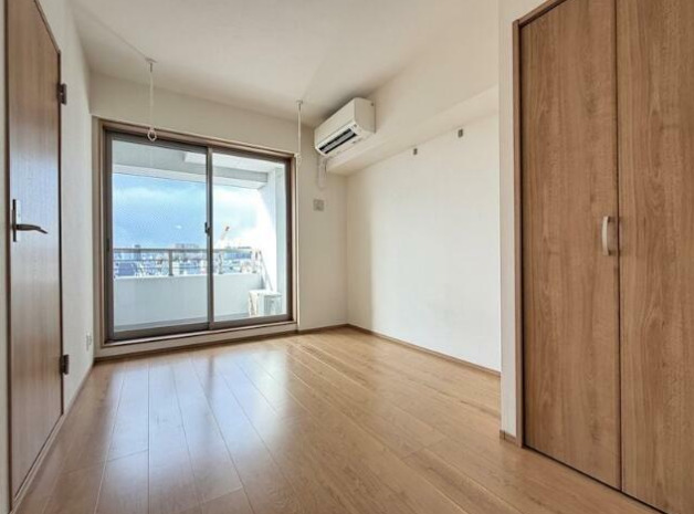 居室・リビング　6帖のお部屋です。