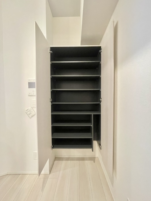 収納　別部屋参考写真