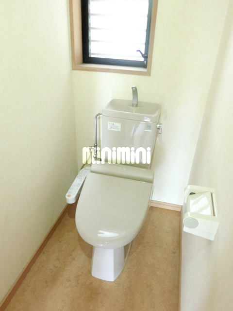 トイレ　※同物件別号室の参考写真です。