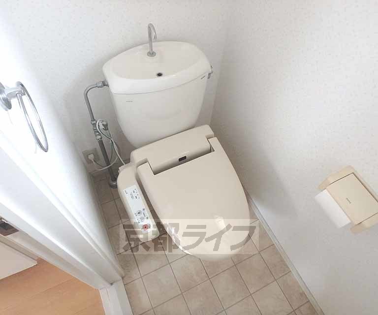 メゾンエスポアールのトイレ写真