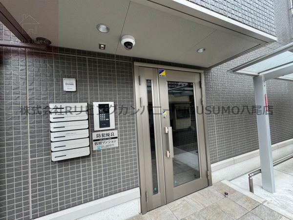 エントランス　清潔なエントランスです