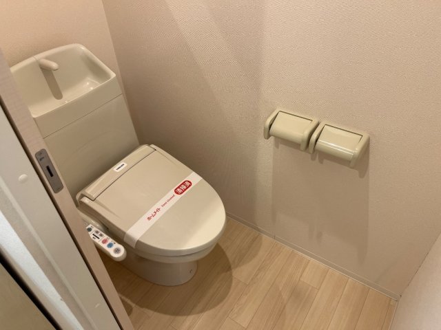 トイレ　シャワー付トイレ