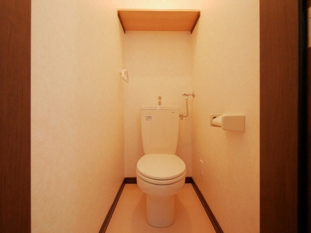 トイレ　シンプルで使いやすいトイレです
