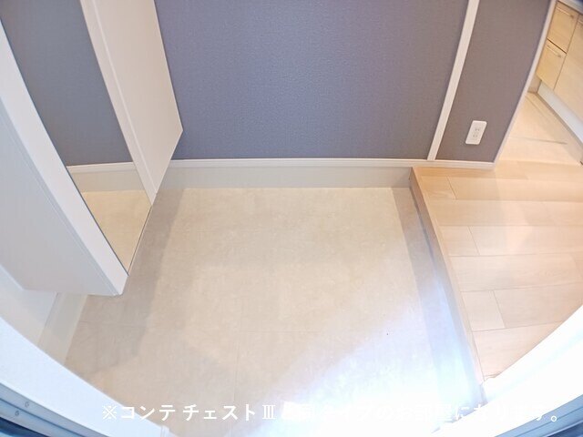水口町秋葉アパートの玄関写真