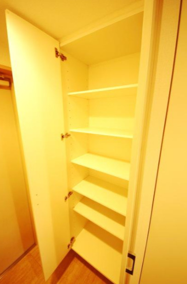収納　※別部屋参考写真