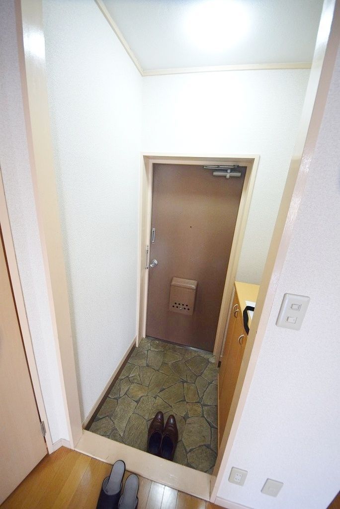 玄関　別部屋参考写真