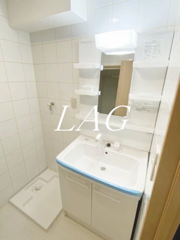 洗面設備　洗面台です。