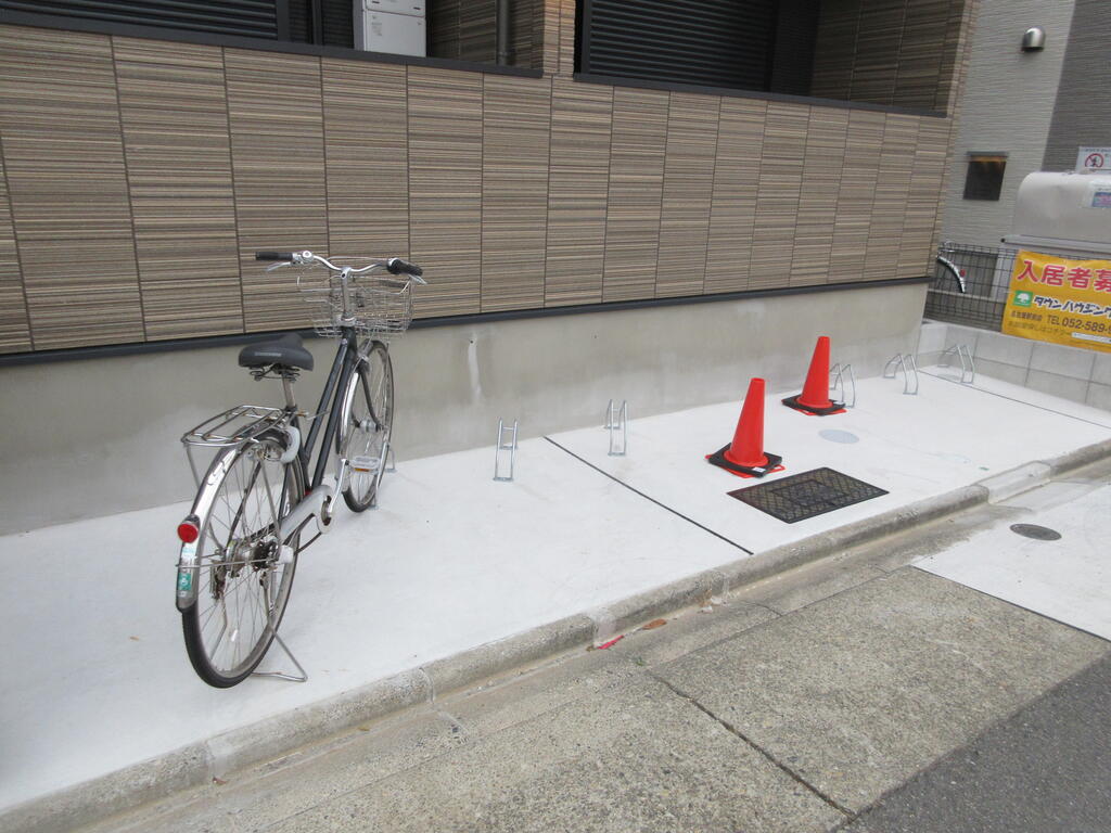 その他共有部分　自転車置き場