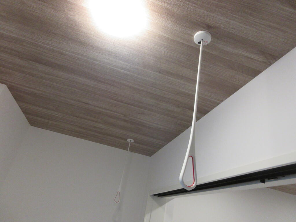 その他設備　室内物干し