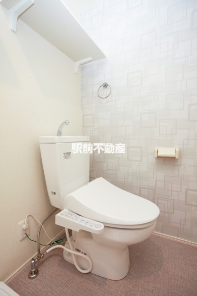 トイレ　写真は別部屋