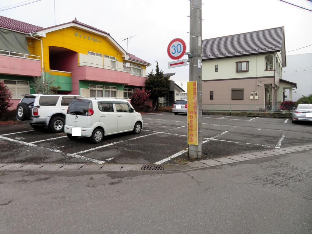 駐車場　駐車場もご利用可能ですよ！！