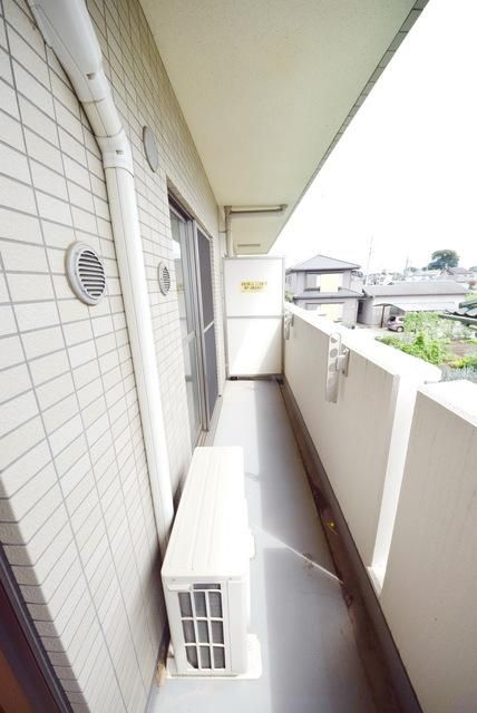 バルコニー　日当たりサンサン♪