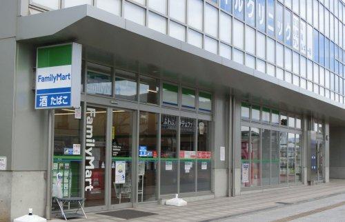 コンビニ　ファミリーマート 新発田駅前店（コンビニ）まで495m