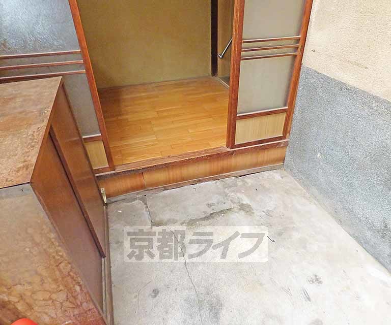 玄関　広々とした玄関です