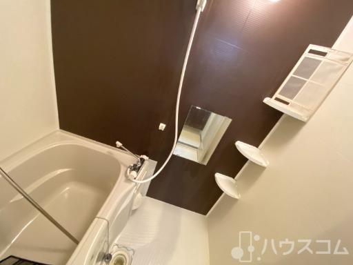 バス・シャワールーム　一日のお疲れをお取りください。