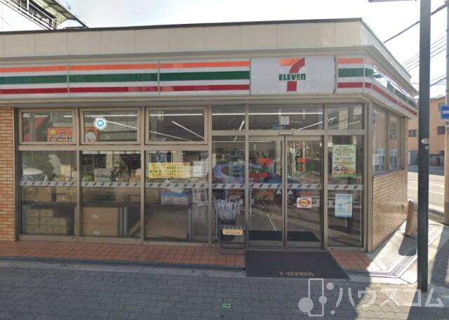 コンビニ　セブンイレブン　大阪豊新南店（コンビニ）まで120m