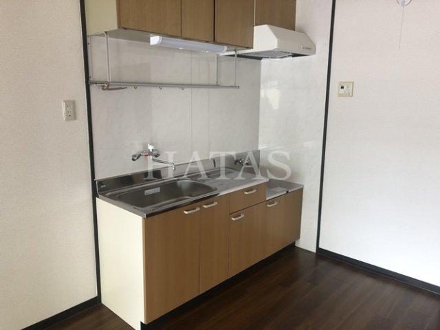 キッチン　同物件別部屋です。