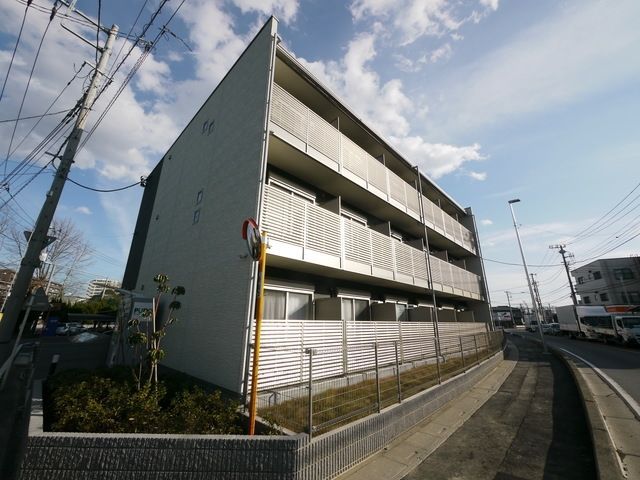 ＪＲ武蔵野線 三郷駅 徒歩8分 築8年