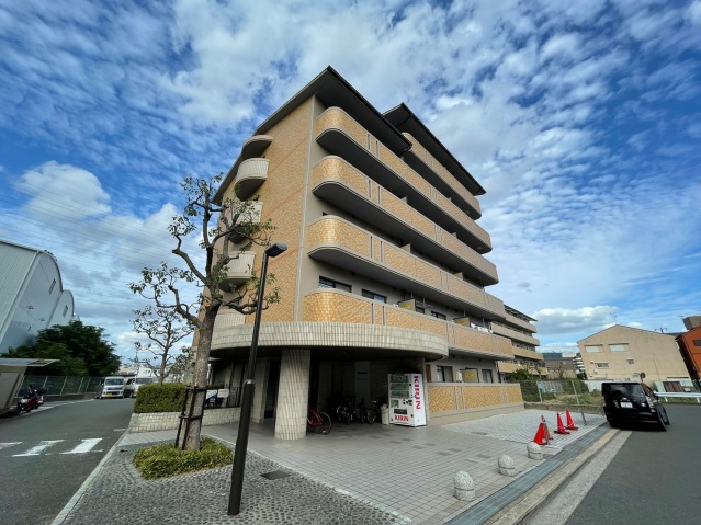 京阪本線 萱島駅 徒歩20分 築32年