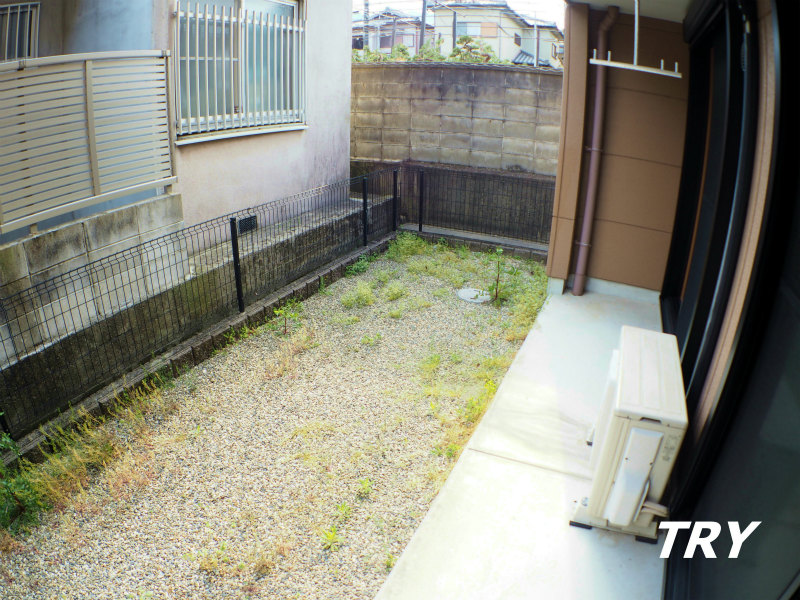 庭　南向きの専用庭