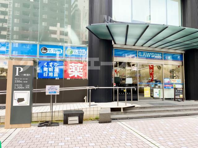 コンビニ　ローソン江戸堀センタービル店（コンビニ）まで380m