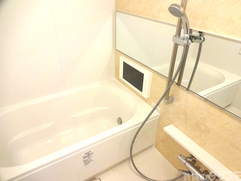 バス・シャワールーム　一日の疲れをお取りください。