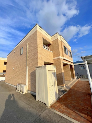 小学校　広島市立畑賀小学校（小学校）まで537m