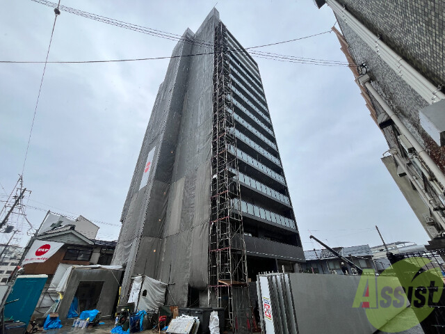 【大阪市東淀川区淡路のマンションの建物外観】