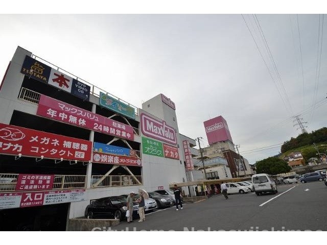 【広島市安佐北区口田のマンションのショッピングセンター】