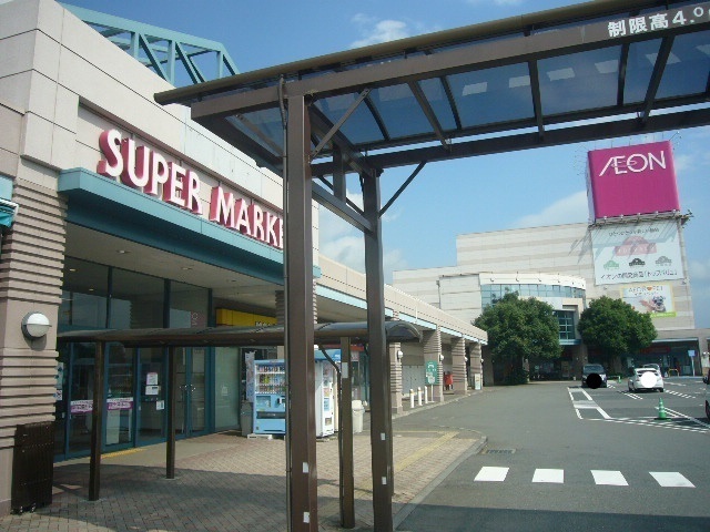 【グリーングローブ東原のショッピングセンター】