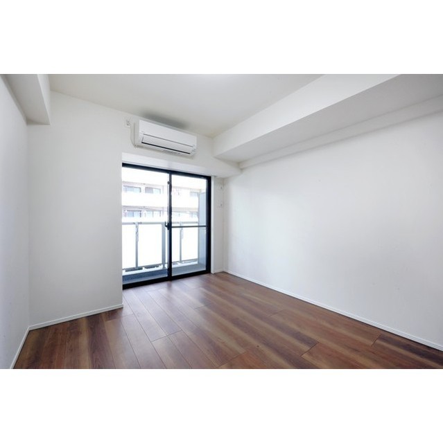 居室・リビング　同間取り別階写真含みます