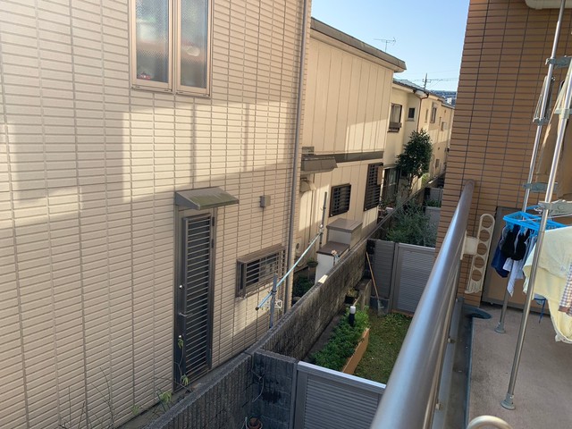 【クレアトール北千住のバルコニー】