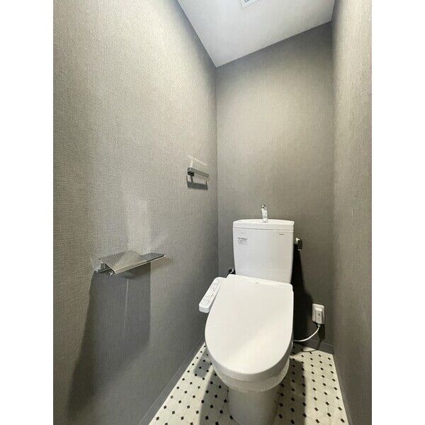 トイレ　トイレもきれいです