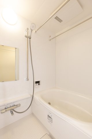 バス・シャワールーム　バス※別部屋参考写真