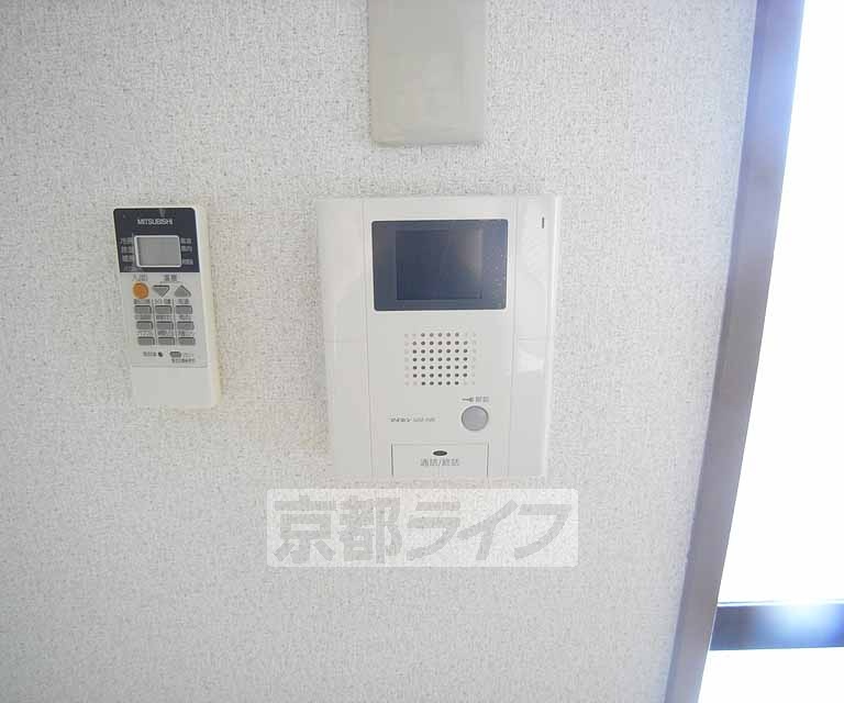 【京都市南区西九条東島町のマンションのセキュリティ】