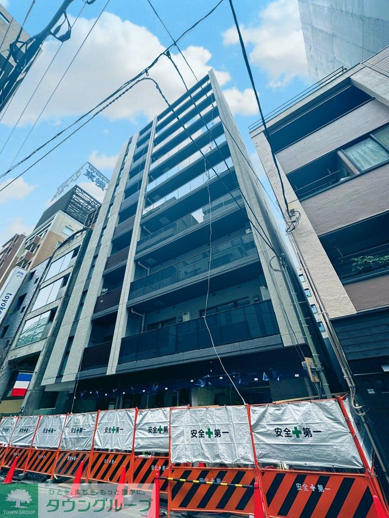 【中央区日本橋小舟町のマンションの建物外観】