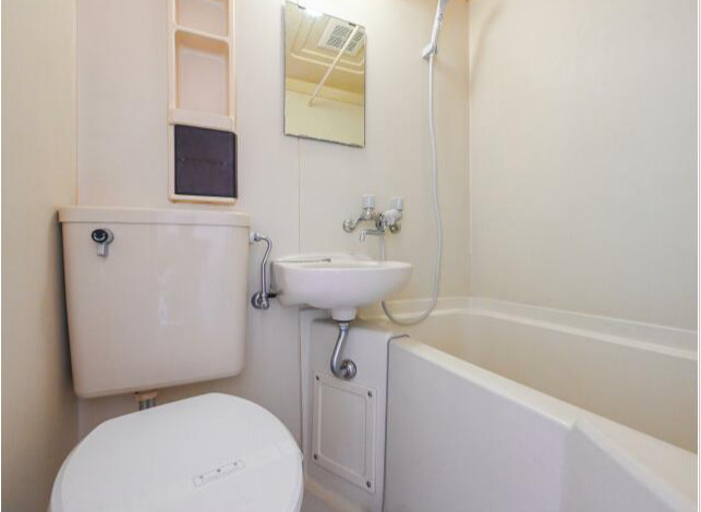 バス・シャワールーム