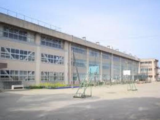 小学校　津市立藤水小学校（小学校）まで1151m