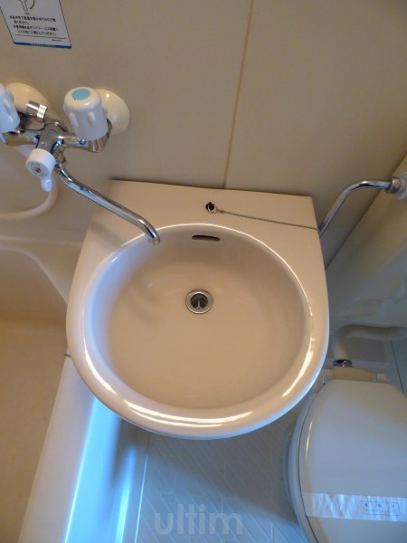 洗面設備　※他のお部屋です、ご参考までに