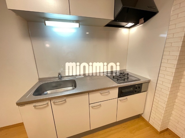 キッチン　２口コンロ付きのシステムキッチン