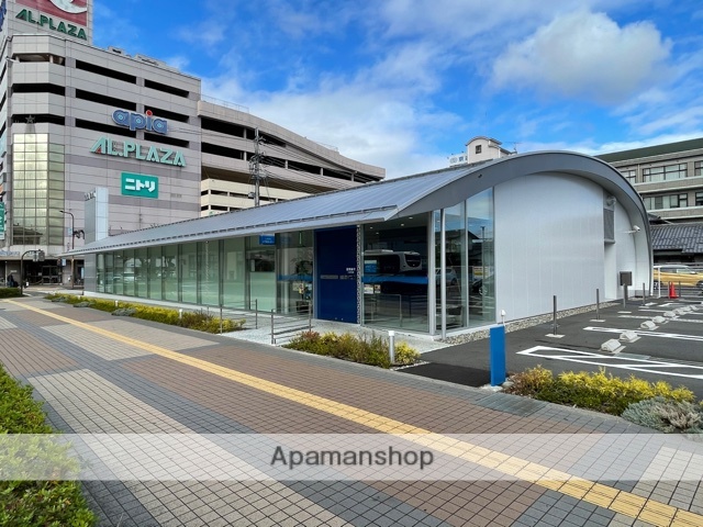 銀行　（株）滋賀銀行／八日市支店（銀行）まで671m