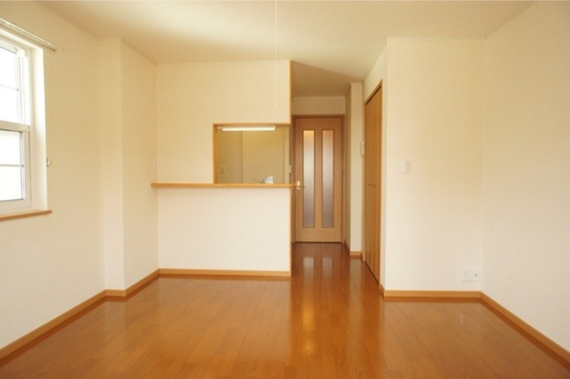 居室・リビング　図面と現状に相違がある場合には現状を優先