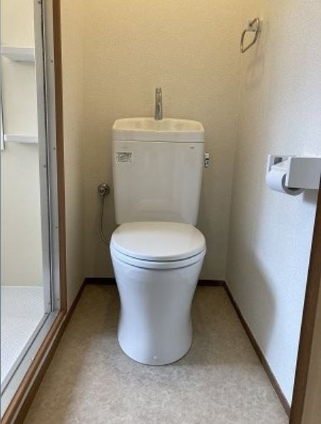 トイレ　別部屋　参考写真