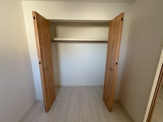 収納　※別部屋の写真です